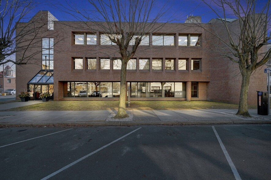 Primary Photo Of 220 Penn Ave, Scranton Office For Lease