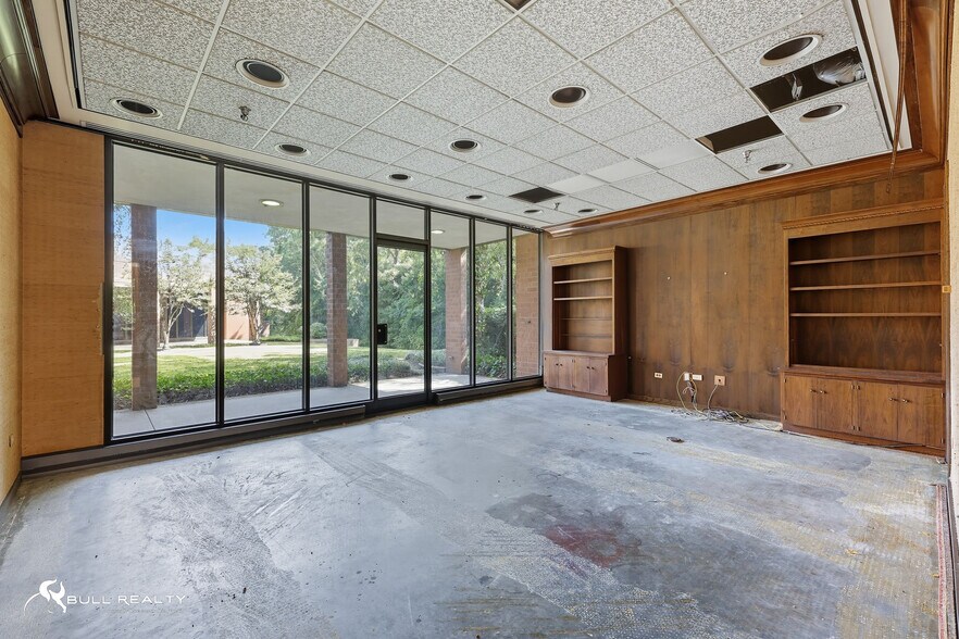 More Photos Of 458 Whitfield St, Fayetteville Manufacturing For Lease
