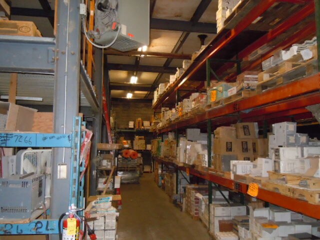 More Photos Of 61 N Central Ave, Elmsford Showroom For Sale