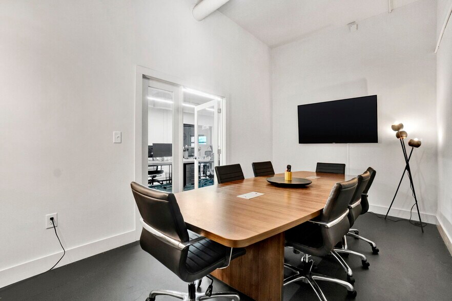 More Photos Of 620 Rutherford St, Greenville Loft Creative Space For Lease