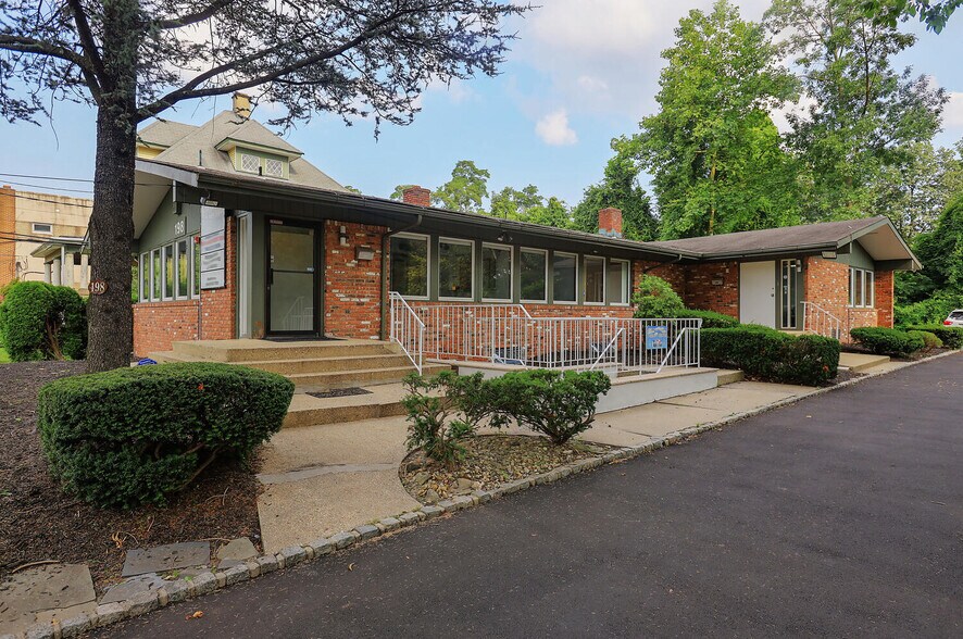 More Photos Of 198 North Ave E, Cranford Medical For Sale