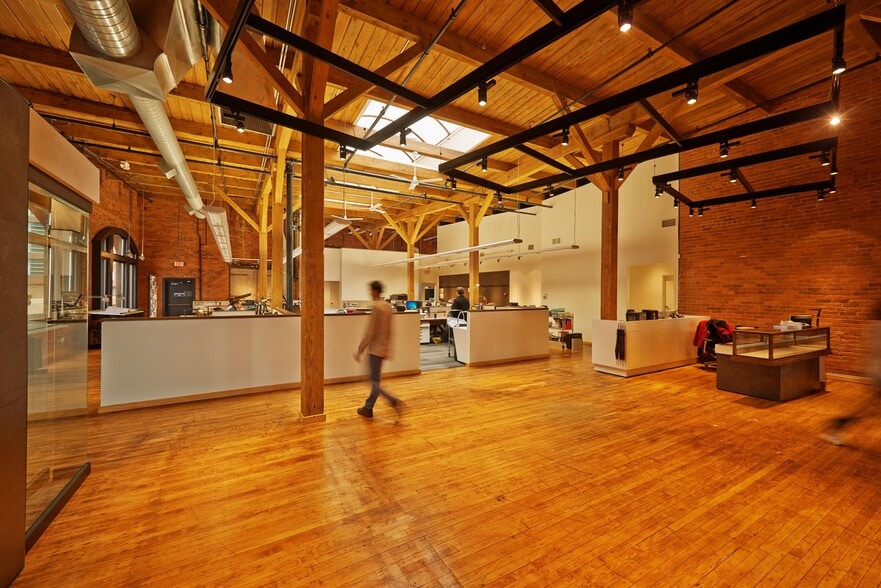 More Photos Of 409 E Jefferson Ave, Detroit Loft Creative Space For Lease