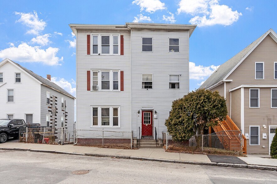 Primary Photo Of 13 Groton Pl, Worcester Apartments For Sale