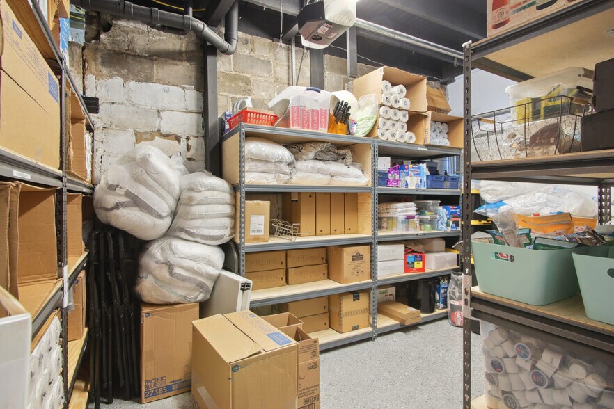 More Photos Of 1104 Music St, New Orleans Hotel For Sale