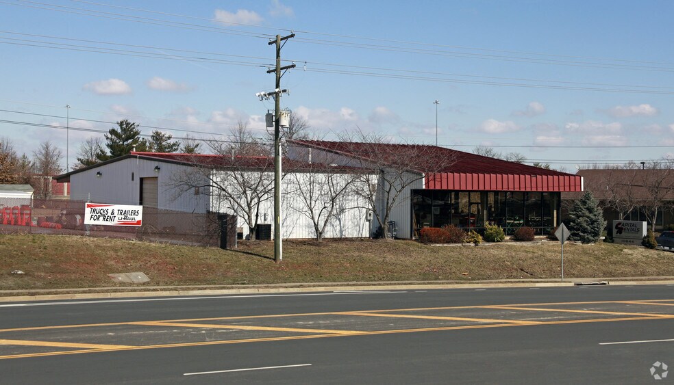 Primary Photo Of 10844 Balls Ford Rd, Manassas Showroom For Sale