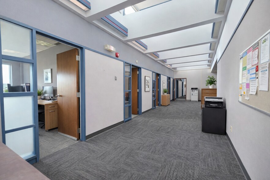 Primary Photo Of 4512 46 St, Olds Office For Lease