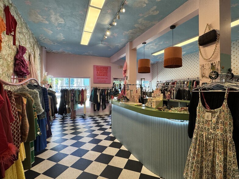 More Photos Of 3438 N Miami Ave, Miami Storefront For Lease