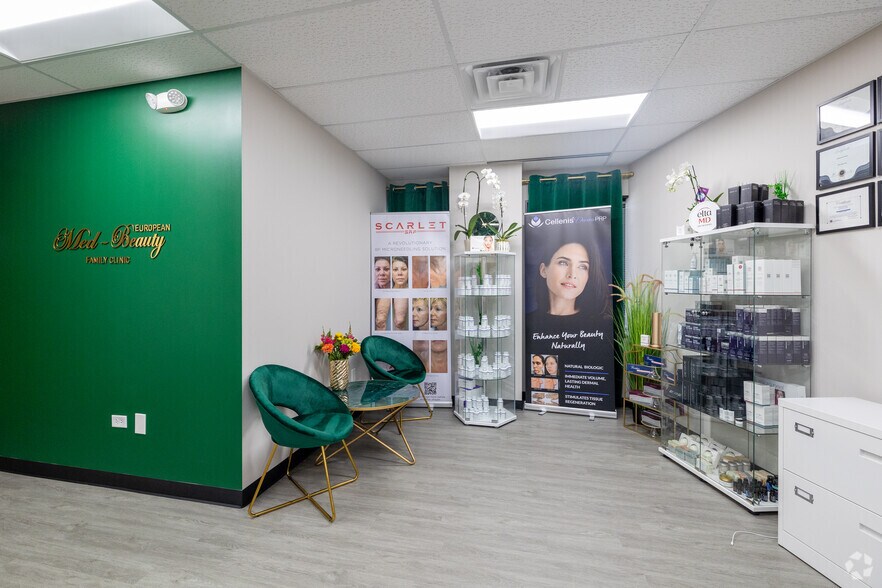 More Photos Of 387 Shuman Blvd, Naperville Medical For Sale