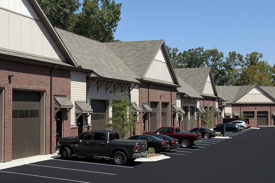 Primary Photo Of 3770 Francis Cir, Alpharetta Flex For Lease