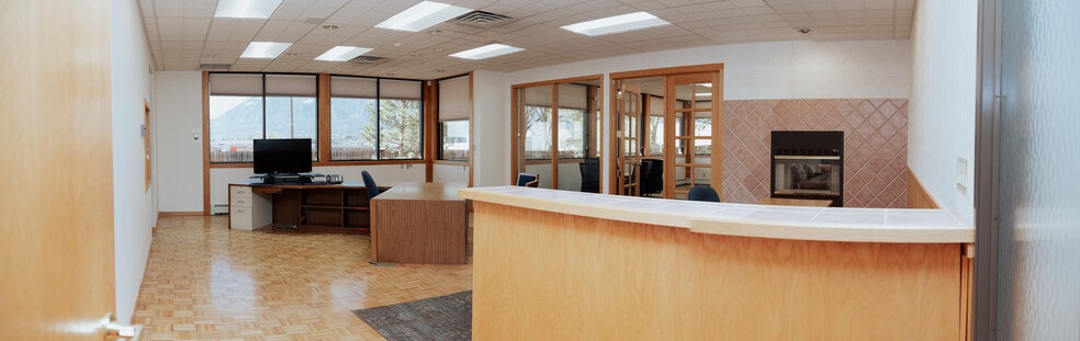 More Photos Of 2710 Delta Pl, Colorado Springs Office For Sale