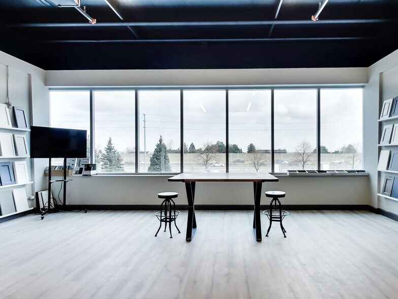 More Photos Of 1100 S Service Rd, Stoney Creek Office For Sale