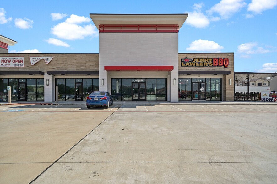More Photos Of 16340 Wallisville Rd, Houston Unknown For Lease