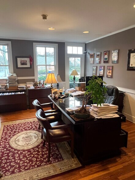 More Photos Of 18 Kings Hwy W, Haddonfield Office For Lease