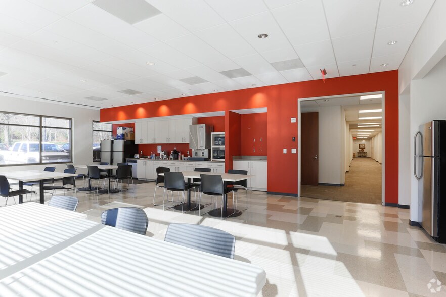 More Photos Of 8995 Westside Pky, Alpharetta Office For Sale