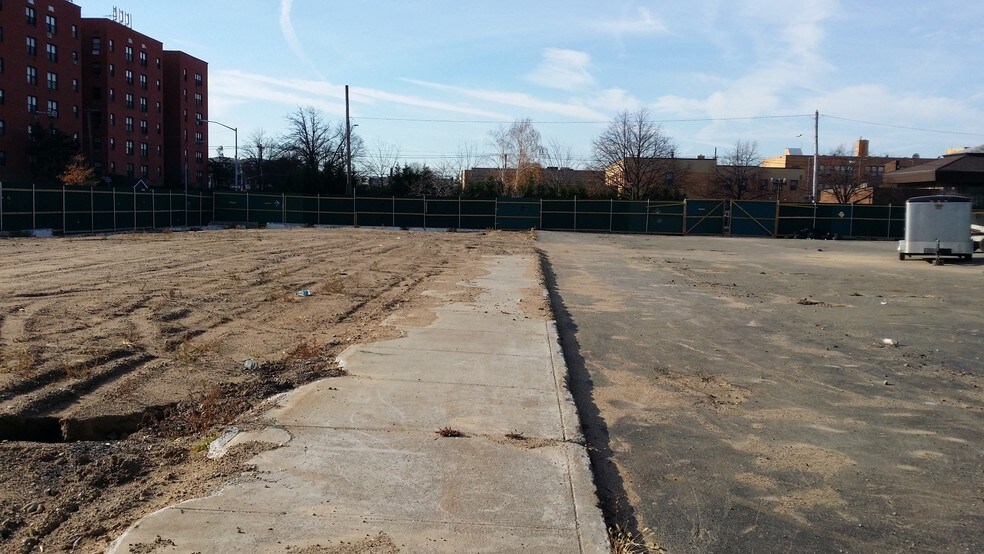 More Photos Of 7001 Avenue U, Brooklyn Land For Sale