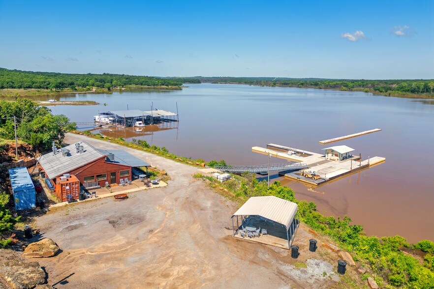 More Photos Of 3501 Westport Marina Rd, Cleveland Specialty For Sale