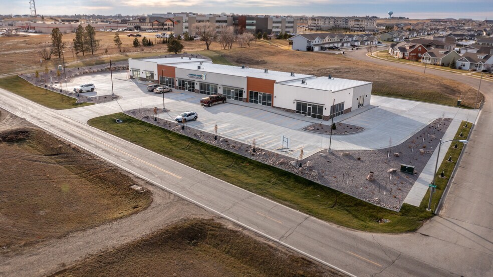 More Photos Of 4700 Ottawa St, Bismarck Storefront For Lease