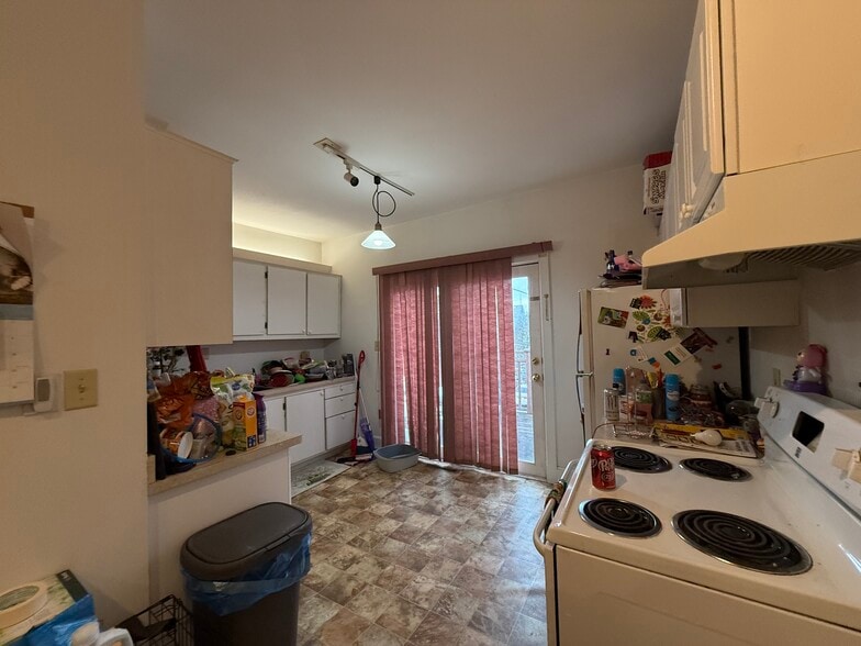 More Photos Of 1208-1212 Bridge St, Grafton Office Residential For Sale