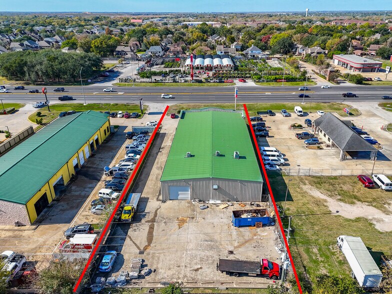 More Photos Of 10009 S Highway 6 Rd, Sugar Land Freestanding For Sale