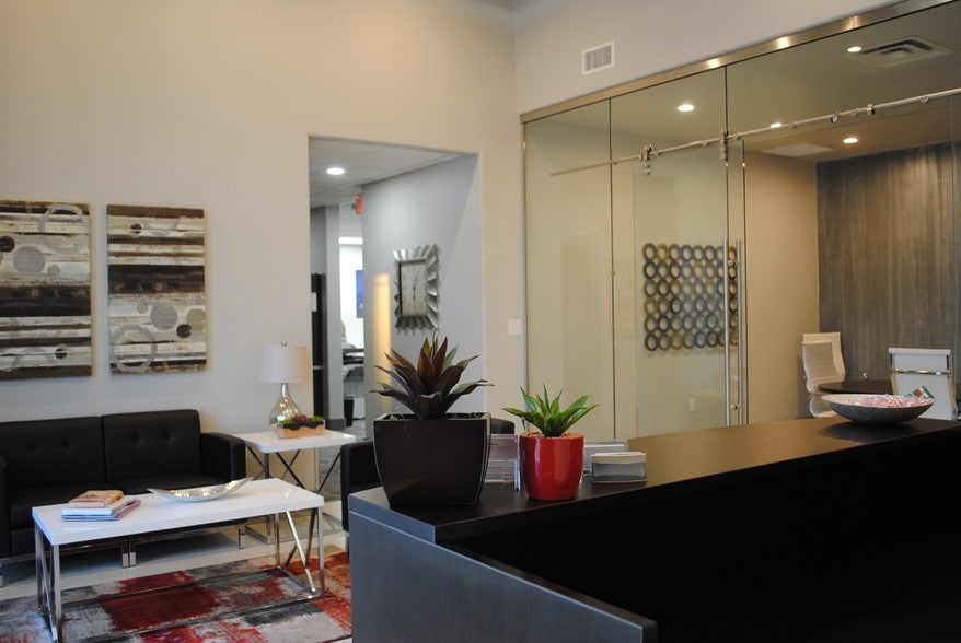 More Photos Of 418 Village Dr, Murphy Medical For Sale