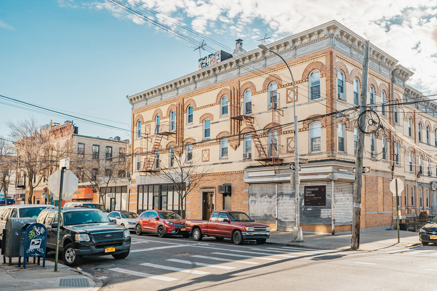 Primary Photo Of 778 Woodward Ave, Ridgewood Apartments For Lease