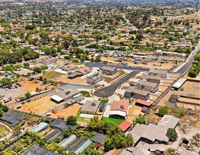 More Photos Of 5824 Persepolis Ct, Riverside Multifamily For Sale