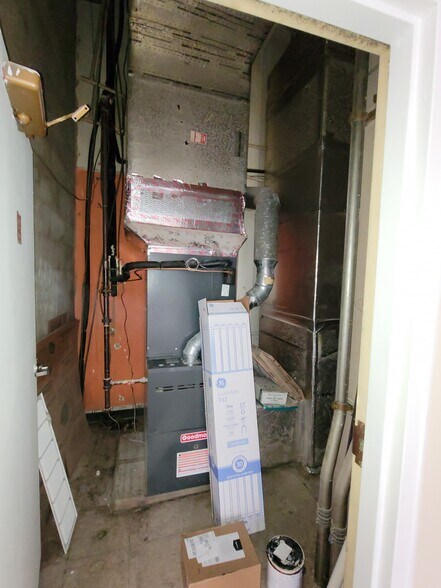 More Photos Of 501 Penn St, Reading Office For Sale