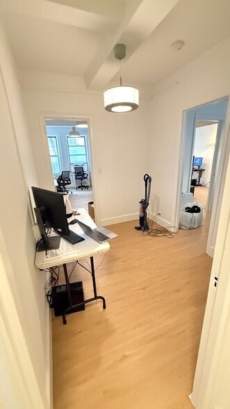 More Photos Of 2721-2729 Broadway, New York Apartments For Lease