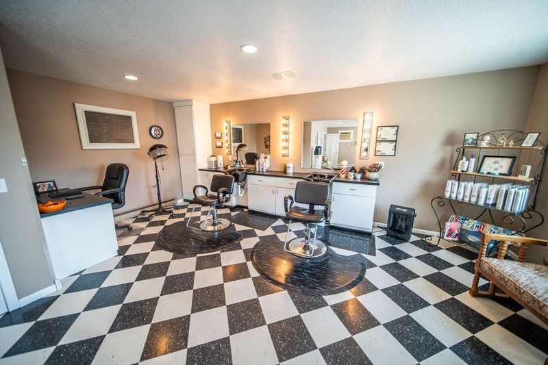 More Photos Of 438 Highway 60, Zumbro Falls General Retail For Sale