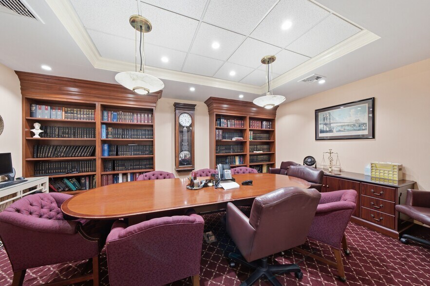 More Photos Of , Glendale Office For Sale