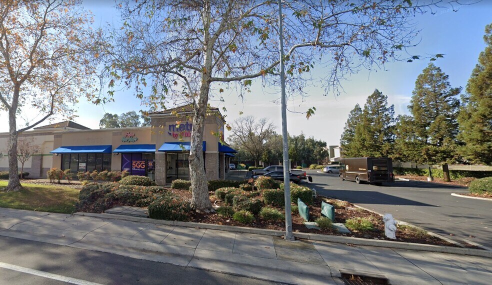 More Photos Of 8364-8368 Elk Grove Florin Rd, Sacramento Drugstore For Lease