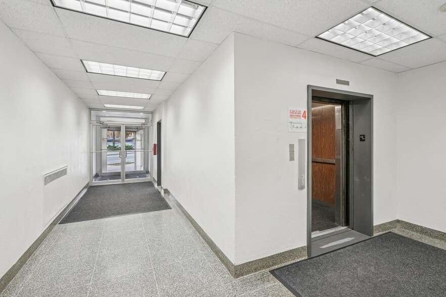More Photos Of 1780-1790 Grand Concourse, Bronx Office For Lease