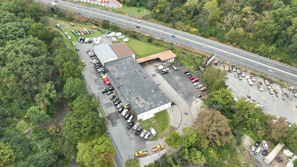 More Photos Of 2300 Wood Ave, Easton General Retail For Sale