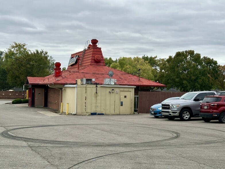 More Photos Of 6736 E Main St, Reynoldsburg Fast Food For Sale