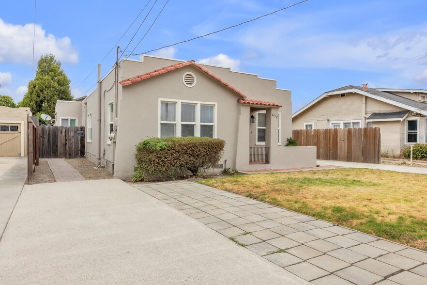 More Photos Of 612 Central Ave, Salinas Multifamily For Sale