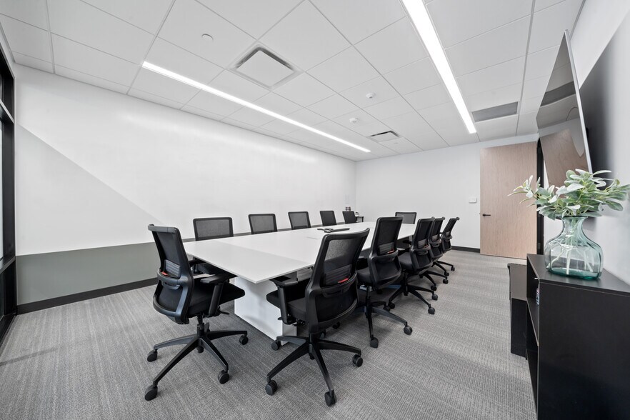 More Photos Of 7620 Guadalupe St, Austin Office For Lease