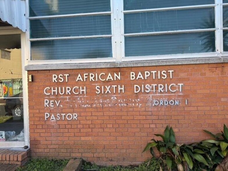 More Photos Of 3524 Lasalle St, New Orleans Specialty For Sale