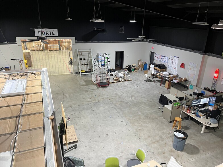 More Photos Of 4401 Bretton Ct NW, Acworth Distribution For Lease