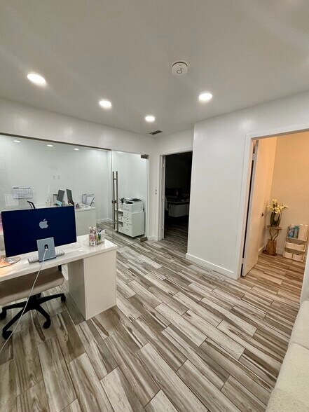 More Photos Of 12392A SW 82nd Ave, Miami Office For Lease