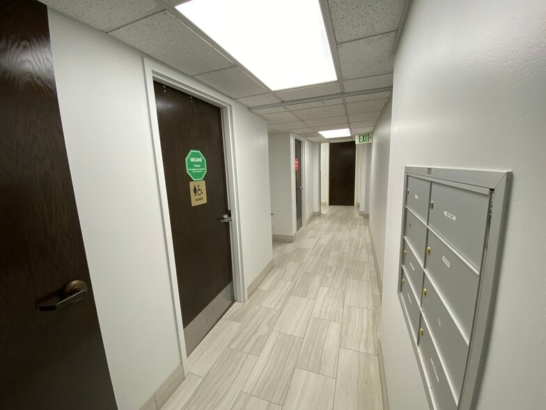 More Photos Of 1640 Grant St, Denver Office For Sale