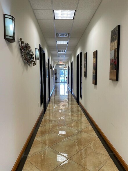 More Photos Of 3020 Communications Pky, Plano Medical For Sale