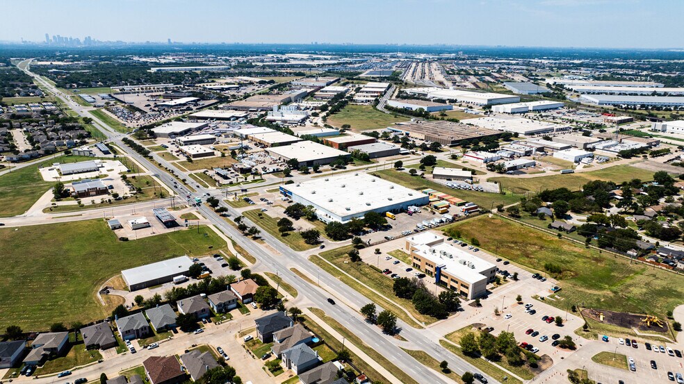 Primary Photo Of 3033 Military Pky, Mesquite Warehouse For Lease