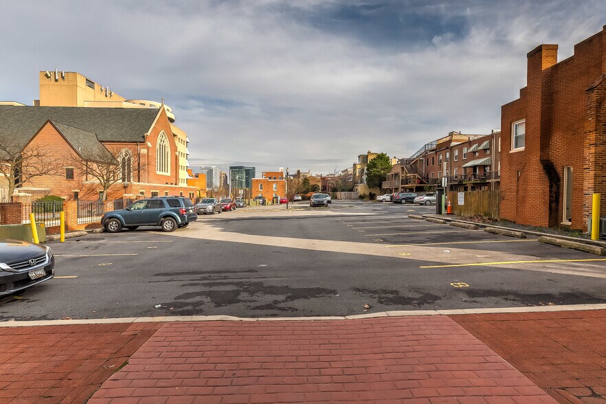 More Photos Of 723 S Charles St, Baltimore Office Residential For Sale