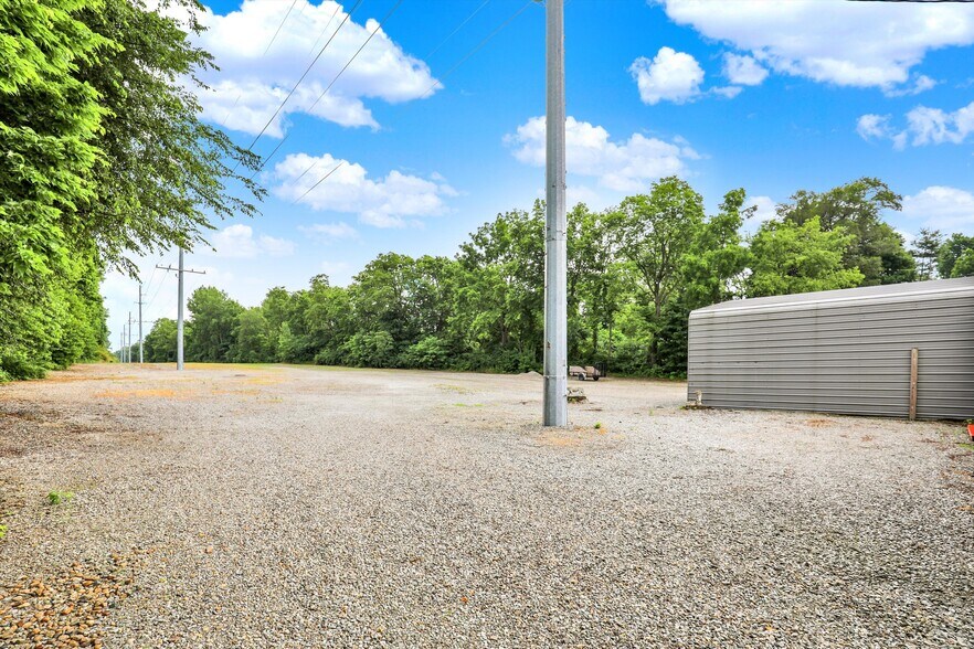 More Photos Of 308 N Morrison St, Morristown Industrial For Sale