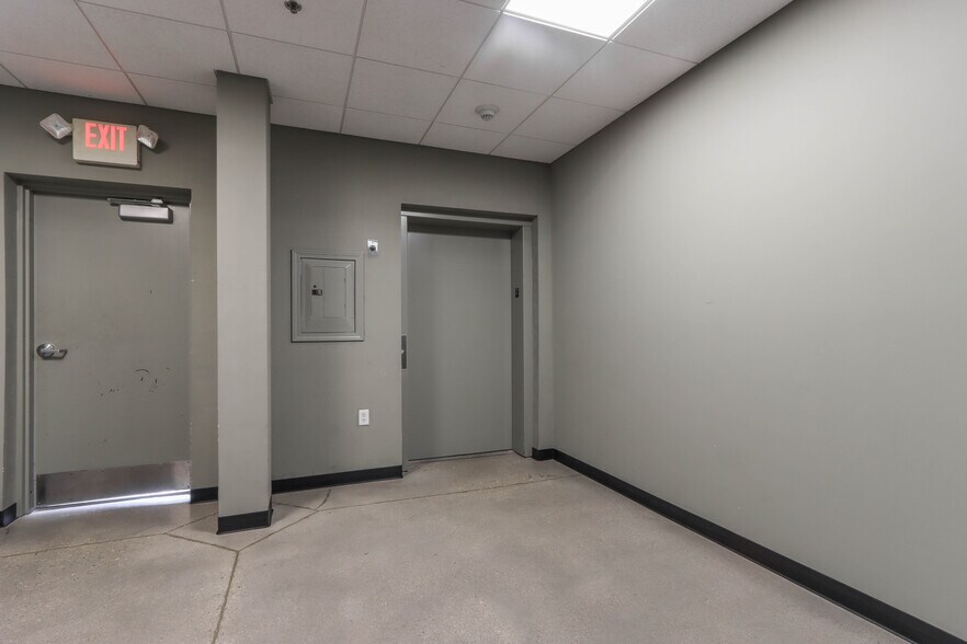 More Photos Of 610 Junction Rd, Madison Apartments For Sale