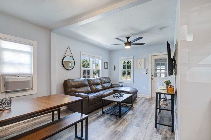 More Photos Of 314 S Federal Hwy, Lake Worth Beach Apartments For Sale
