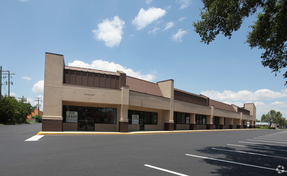 More Photos Of 926-968 Arlington Rd N, Jacksonville Unknown For Lease