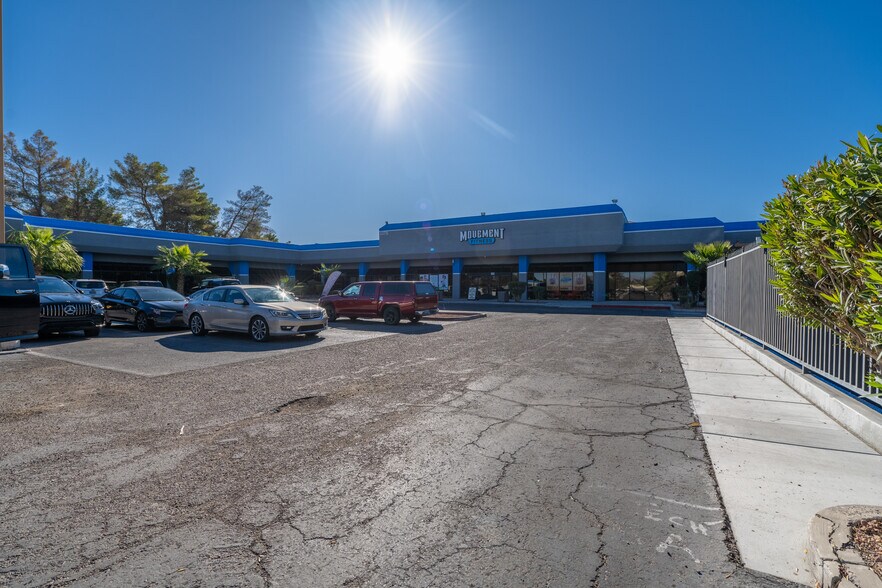 More Photos Of 3075 E Flamingo Rd, Las Vegas General Retail For Sale
