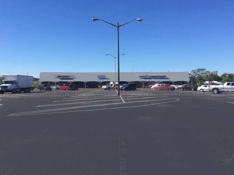 More Photos Of 1339 N Dixie Hwy, Lake Worth Unknown For Lease