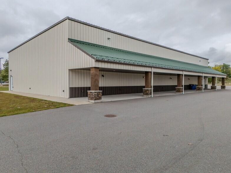 More Photos Of 2500 E Main St, Merrill General Retail For Sale